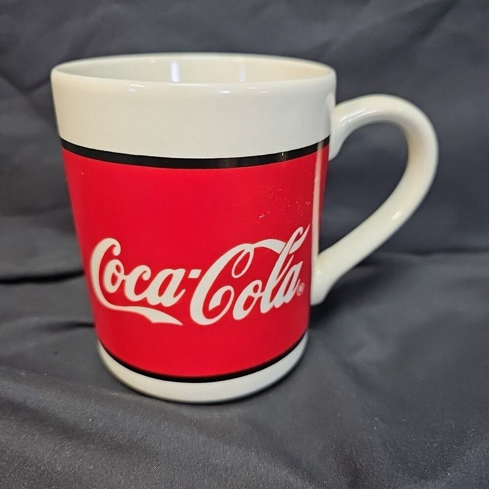 Vintage 1996 Coca-Cola coffee mug by Gibson collectible
